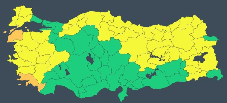 Meteoroloji'den 47 ile sarı ve turuncu kodlu uyarı! İstanbul için saat verildi